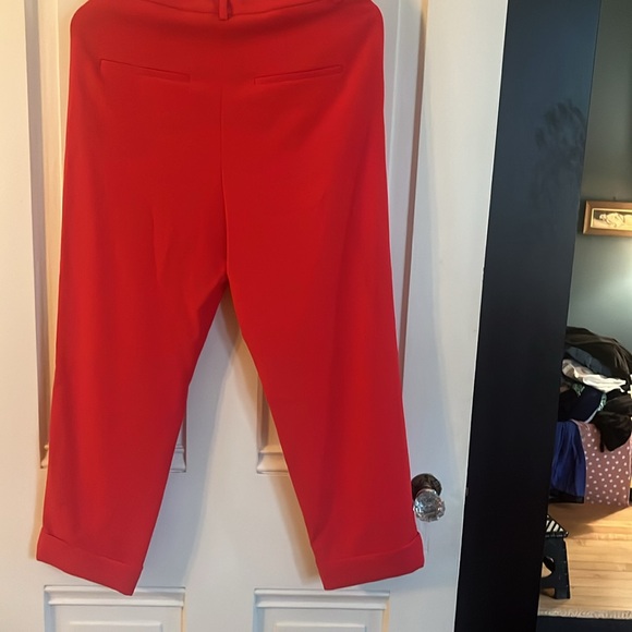 ALICE + OLIVIA Ardell Pleated Straight-Leg Pants Red size 6. - Picture 7 of 8